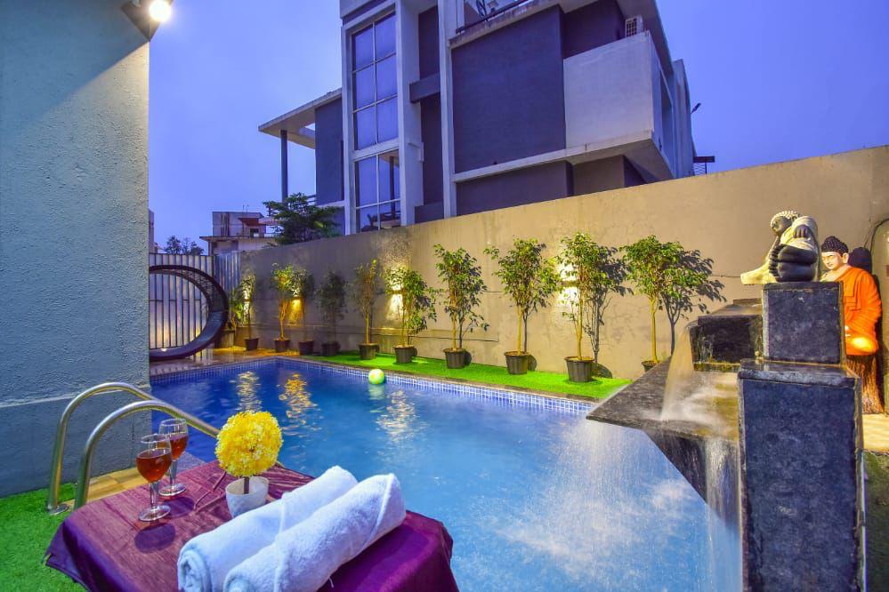 3BHK Swimming Pool